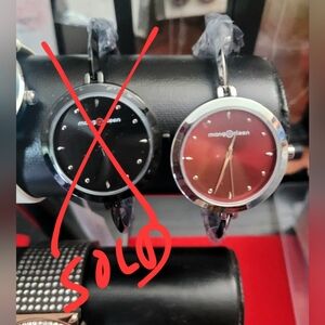 Mangosteen Black and Red Watches